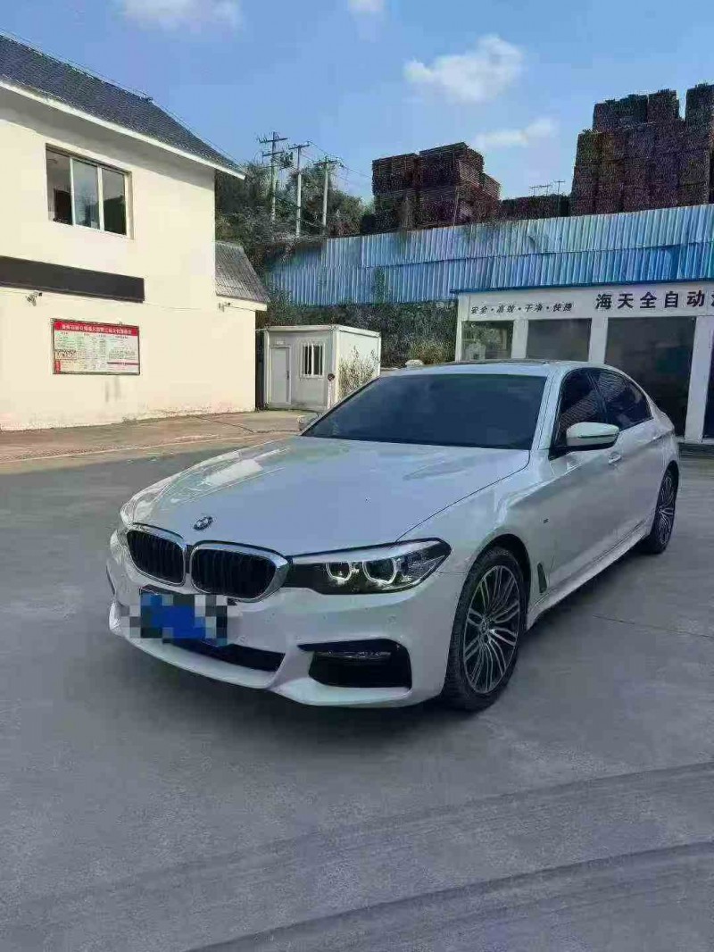 重庆18年宝马5系2