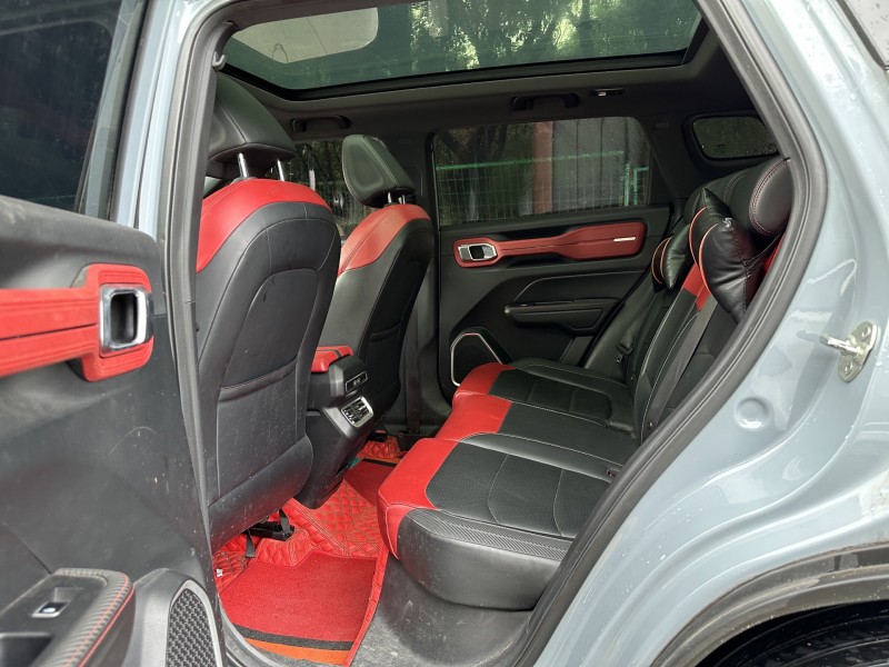 东莞20年吉利icon5