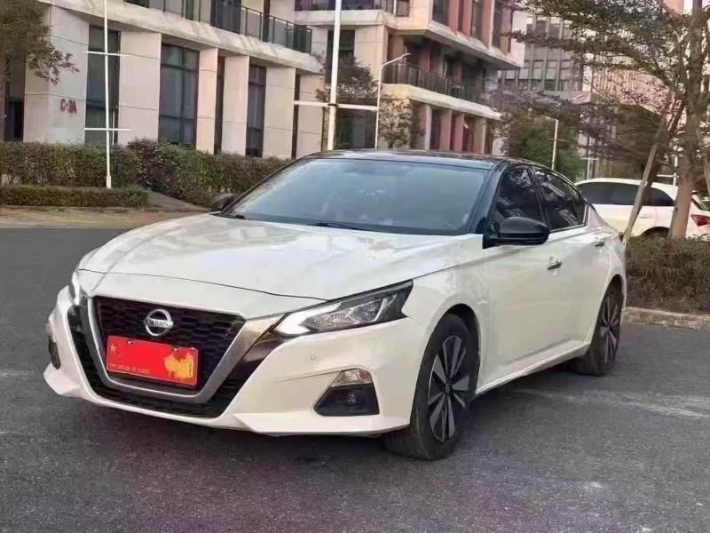 广州21年日产天籁2