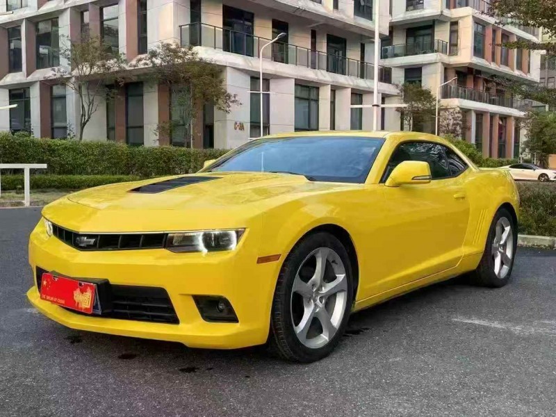 广州16年雪佛兰科迈罗3