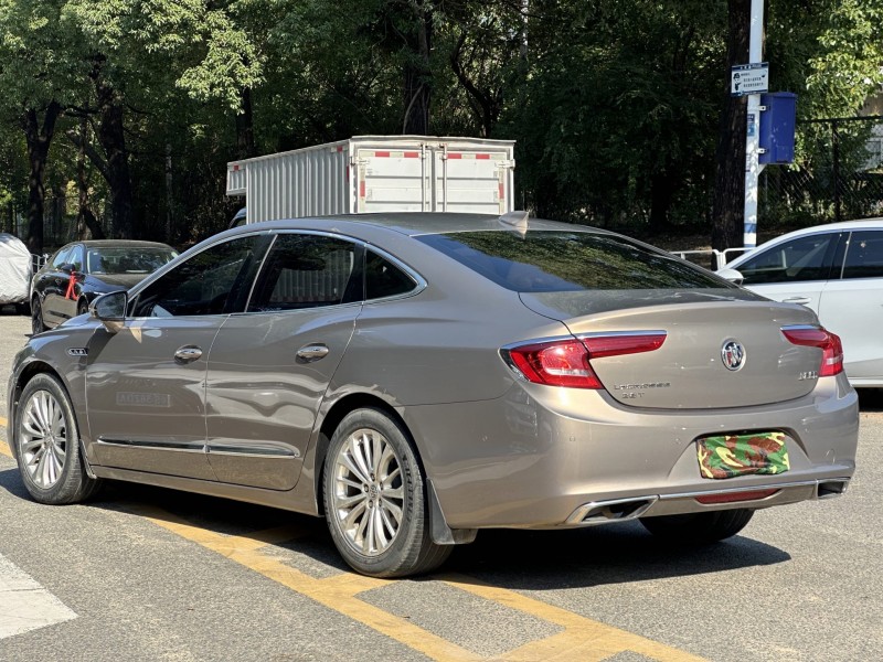 东莞16年别克君越7