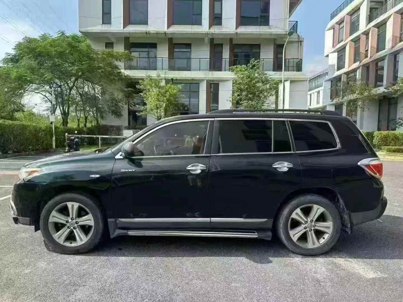 广州13年丰田汉兰达6