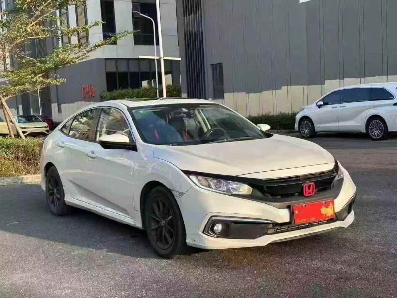 广州20年本田思域2