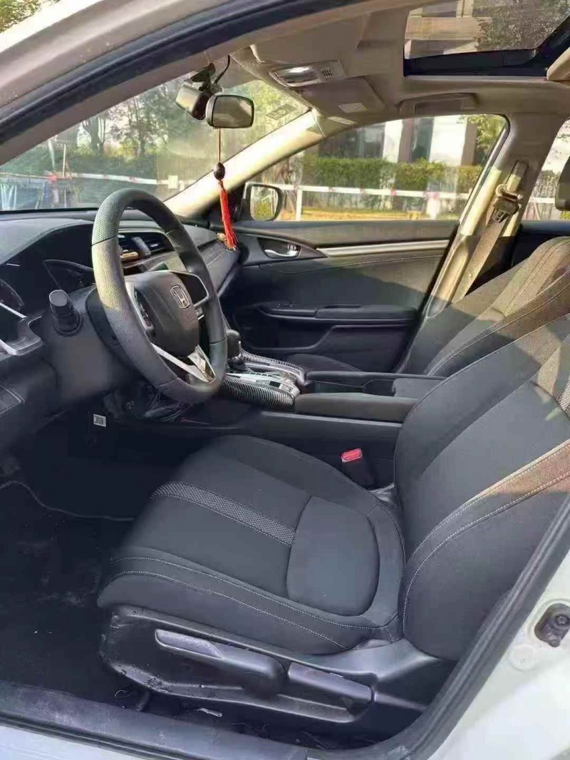 广州20年本田思域9