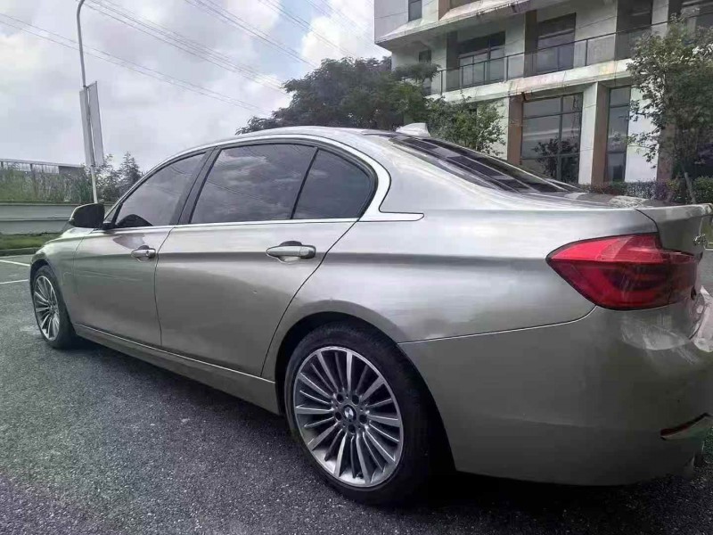 广州19年宝马3系7