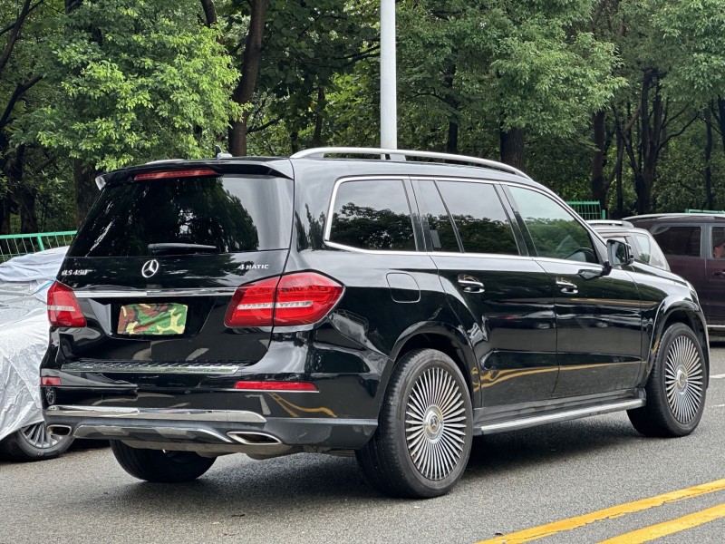 东莞17年奔驰GLS8