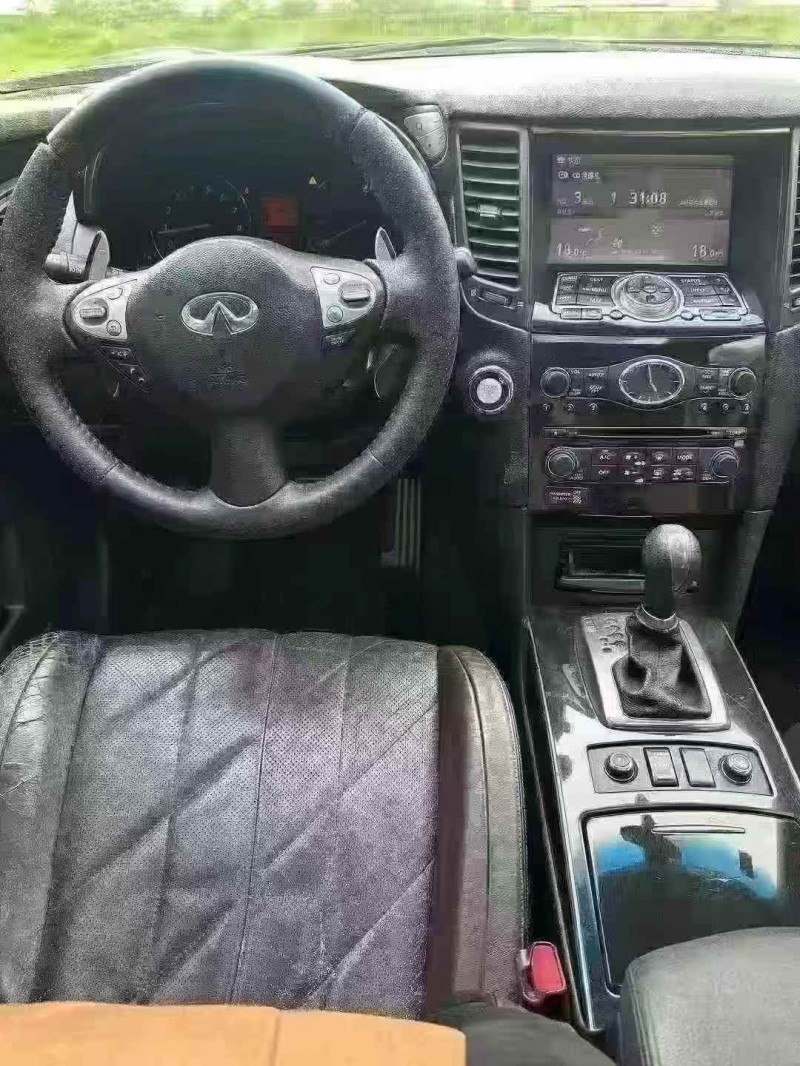 广州11年英菲尼迪FX359