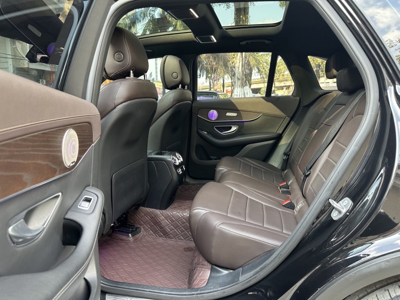 东莞22年奔驰GLC7