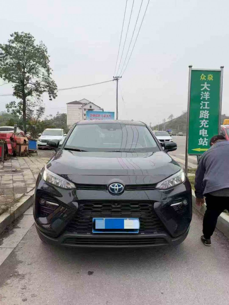 湘潭22年丰田威兰达1