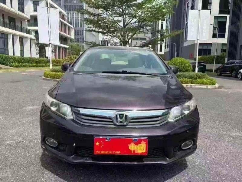 广州12年本田思域1