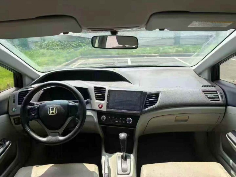 广州12年本田思域8