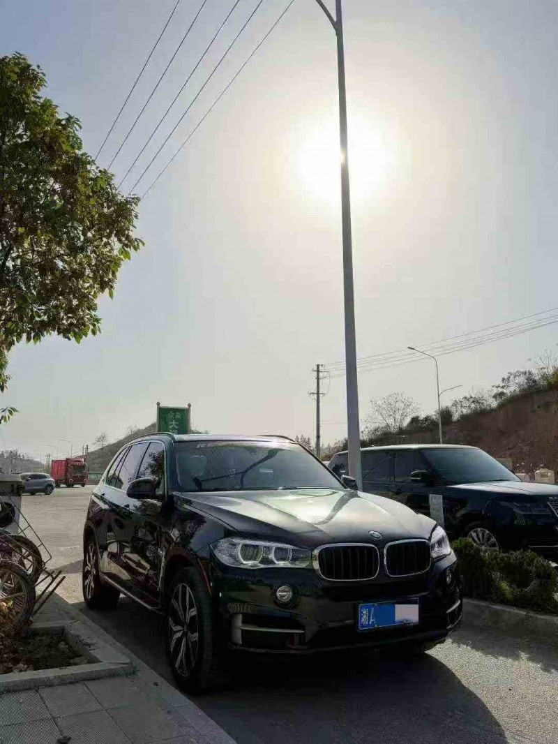 张家界15年宝马X52