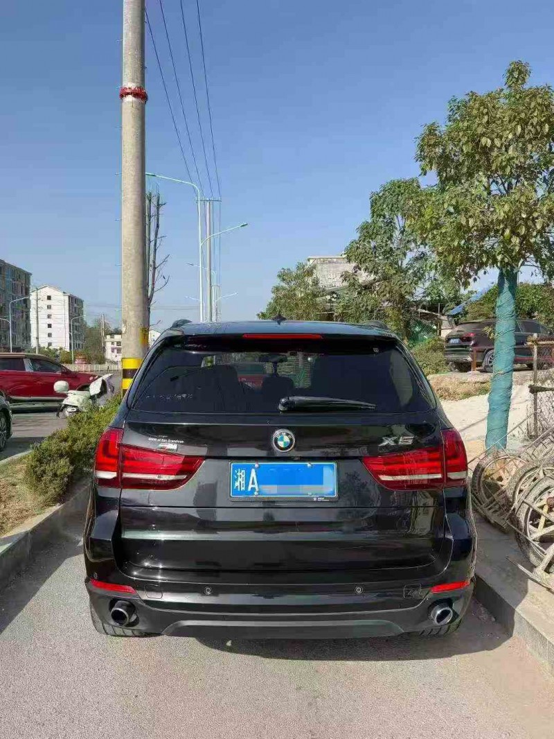 张家界15年宝马X59