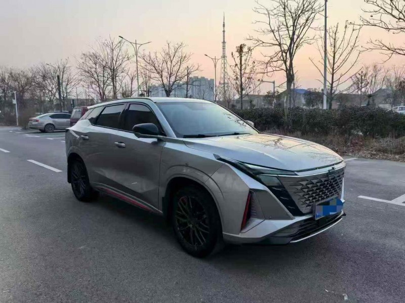 潍坊22年长安汽车欧尚3