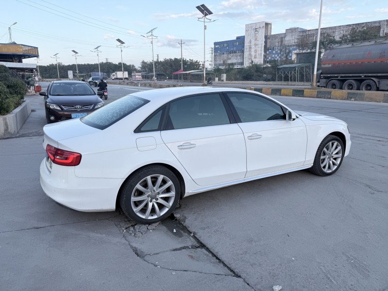 潮州16年奥迪A4L8