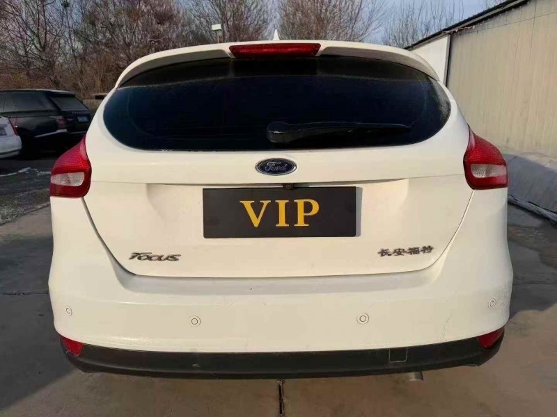 潍坊20年福特福克斯9