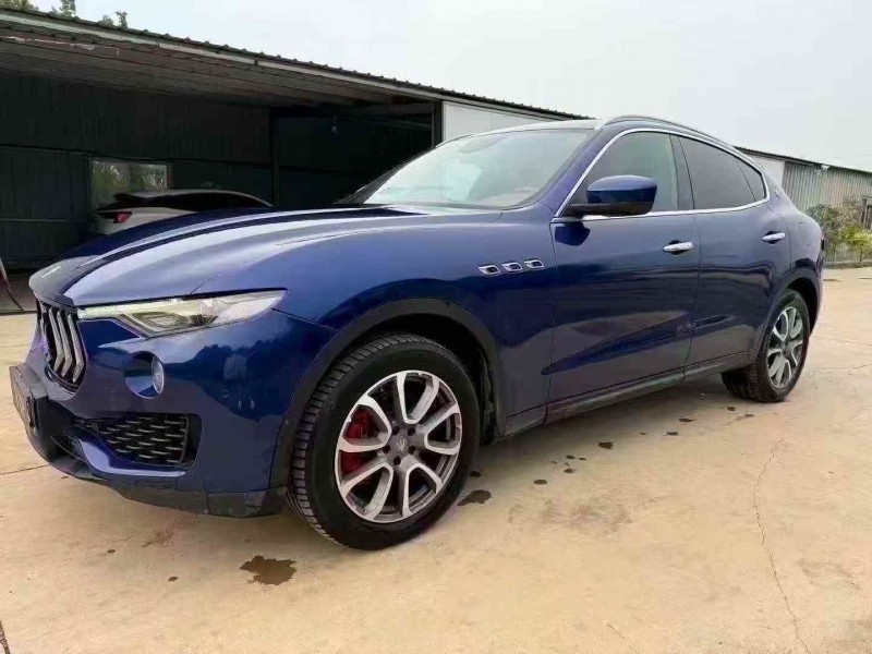 枣庄17年玛莎拉蒂Levante3