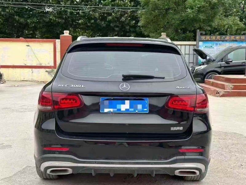 淄博21年奔驰GLC9