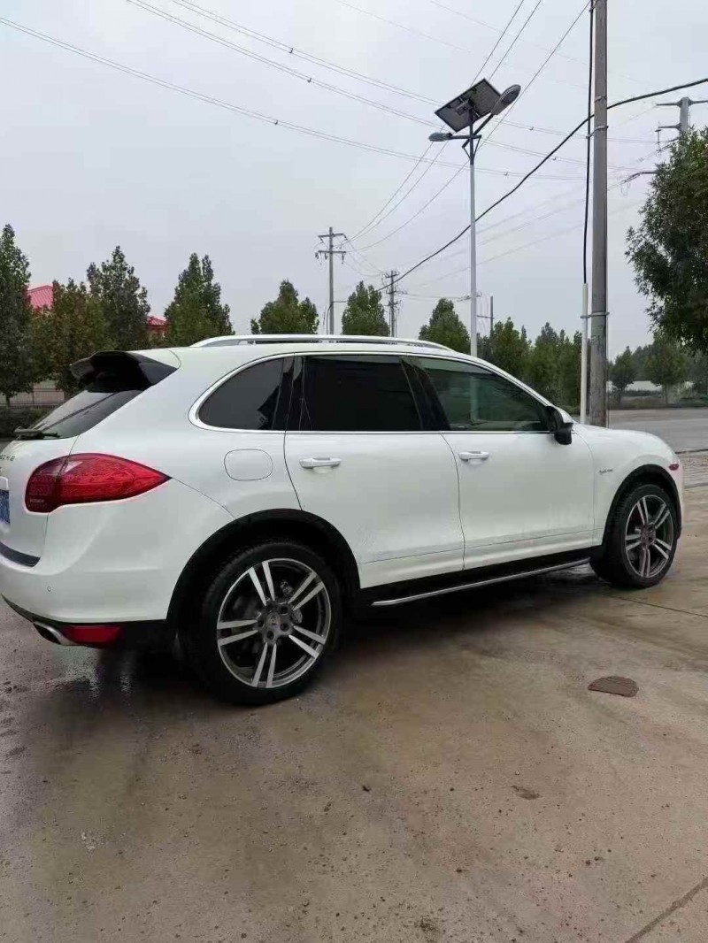 枣庄14年保时捷卡宴8