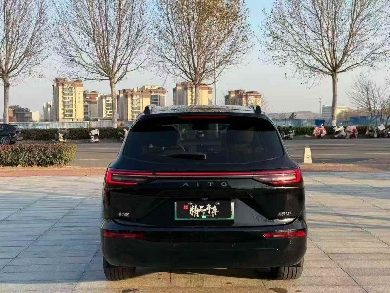 淄博25年华为智选问界9