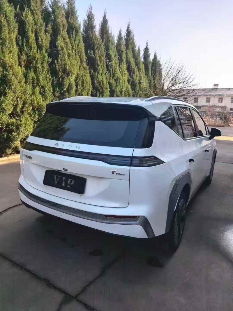 淄博24年传祺埃安Y8