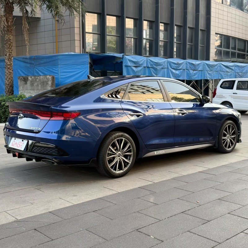 佛山20年现代菲斯塔8