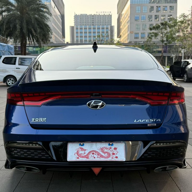 佛山20年现代菲斯塔9