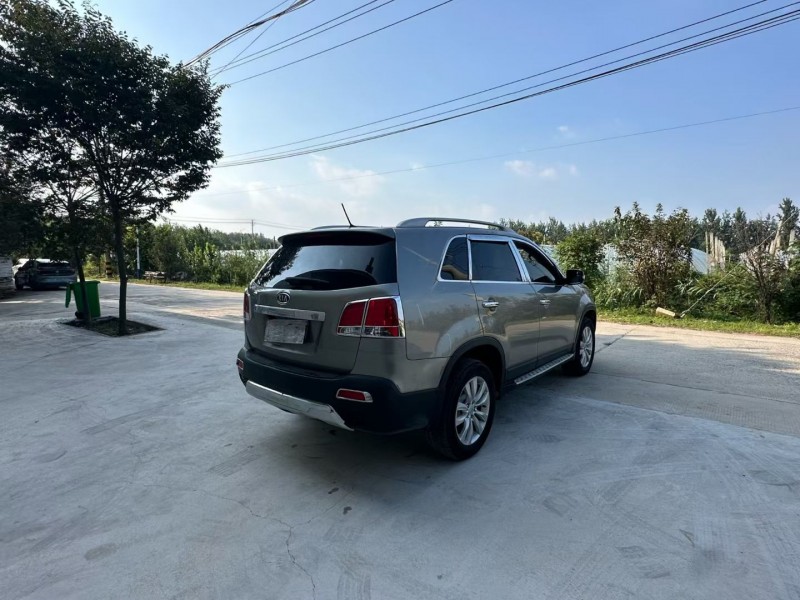 徐州12年起亚索兰托4