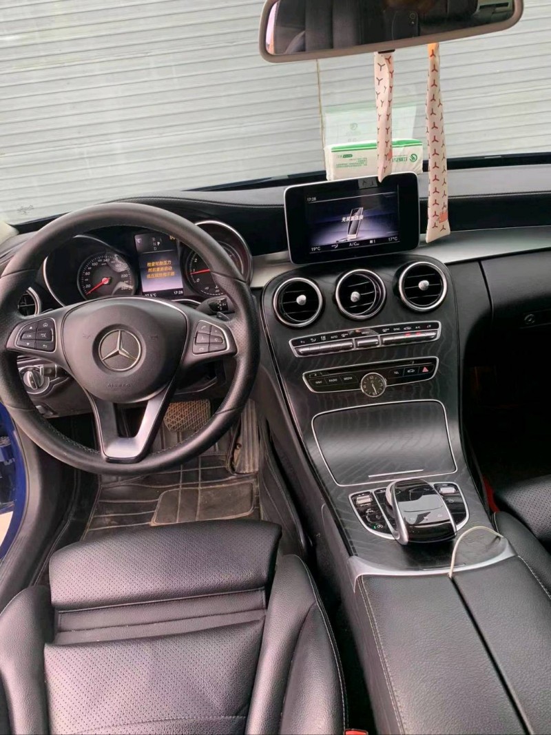 潍坊18年奔驰C7
