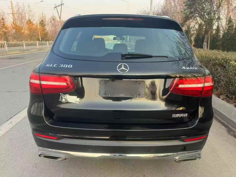 烟台16年奔驰GLC9