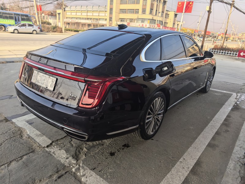 青岛22年红旗H95