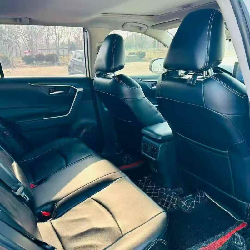 济宁21年丰田RAV4荣放7