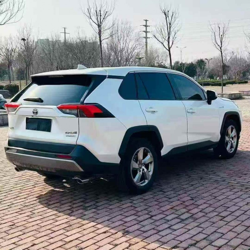 济宁21年丰田RAV4荣放9