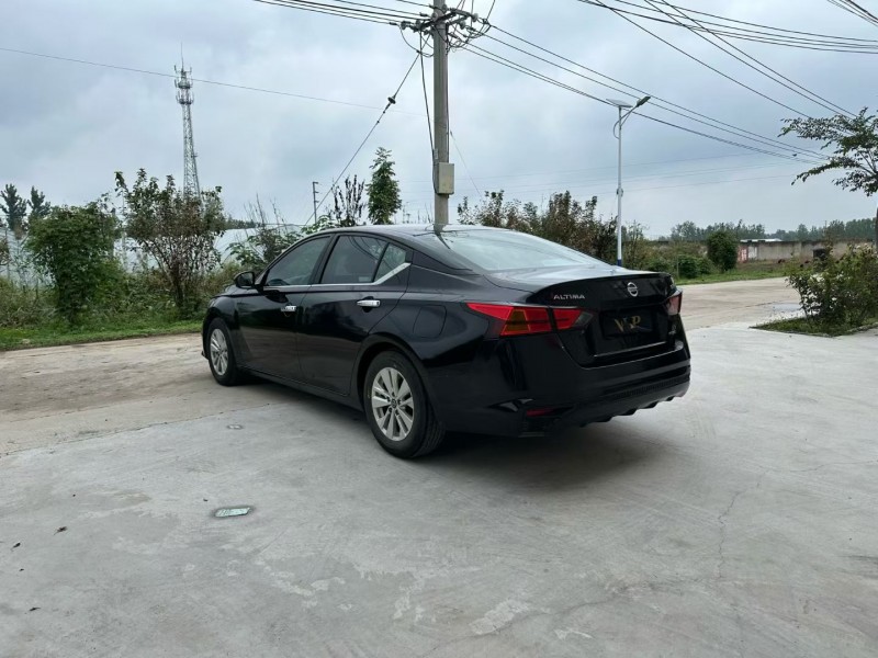 徐州22年日产天籁3