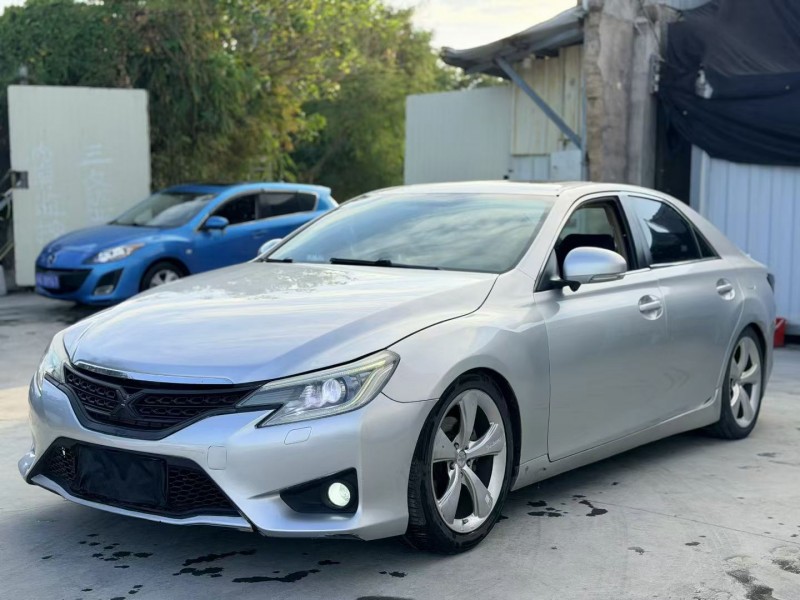 汕头12年丰田锐志3