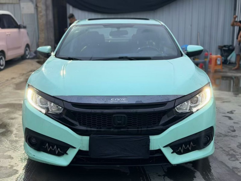 汕头19年本田思域1