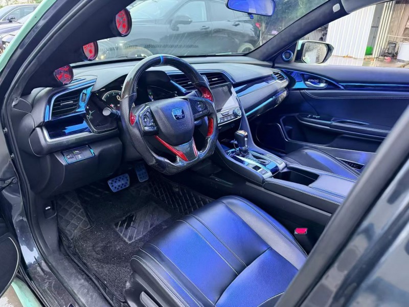 汕头19年本田思域2