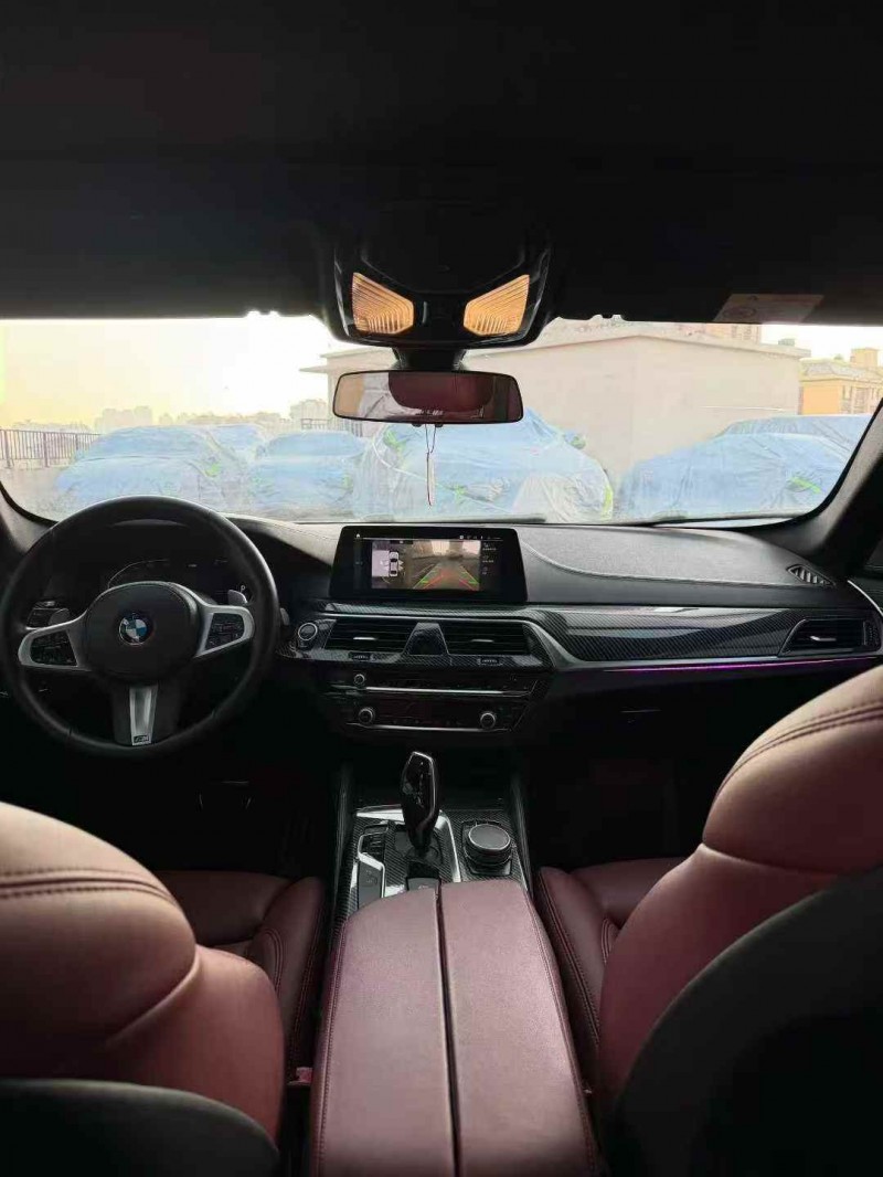 连云港18年宝马5系8