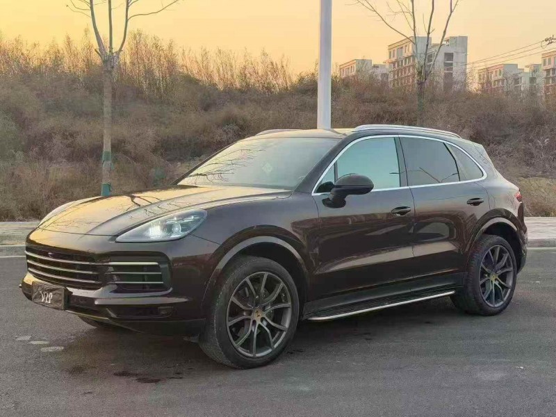 张家口21年保时捷卡宴3