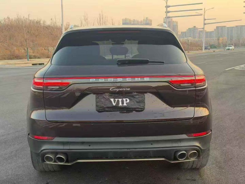 张家口21年保时捷卡宴9