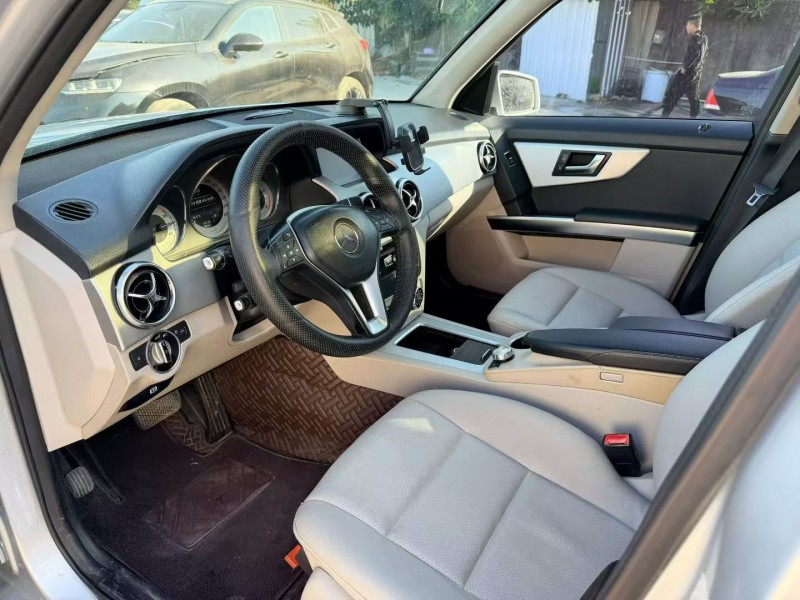 汕头13年奔驰GLK3