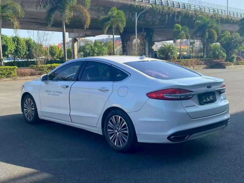 漳州19年福特蒙迪欧8