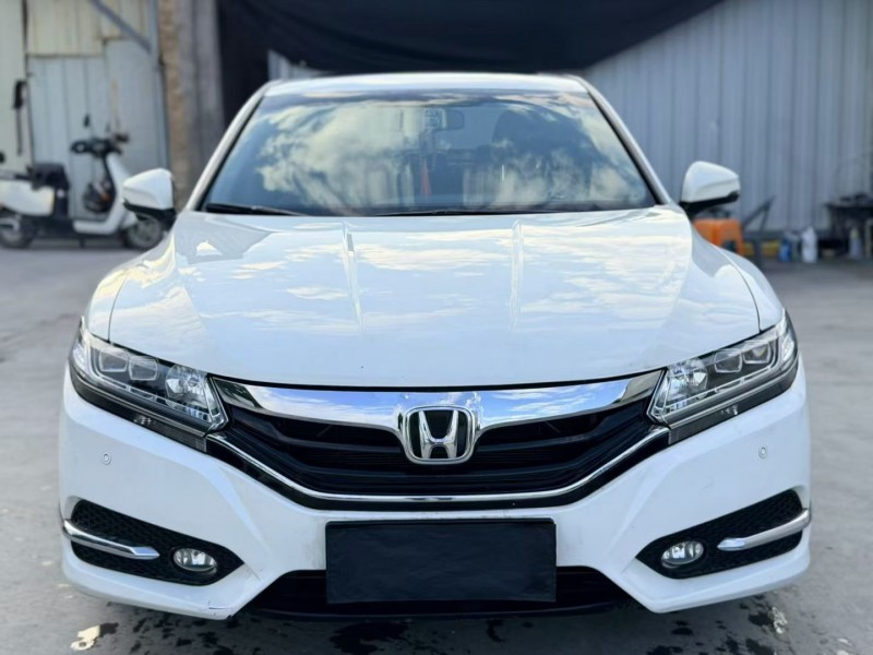 汕头18年本田思铂睿1