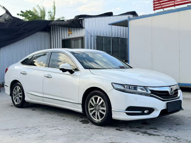 汕头18年本田思铂睿9