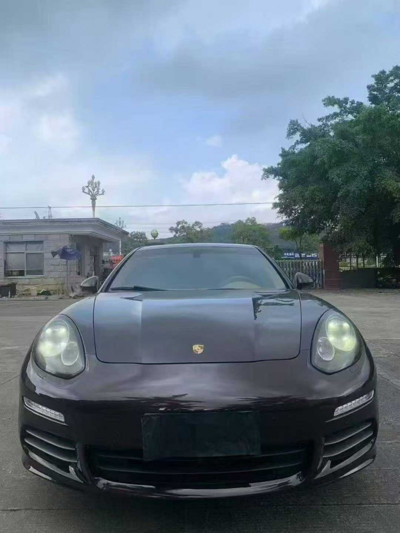 漳州14年保时捷帕拉梅拉1