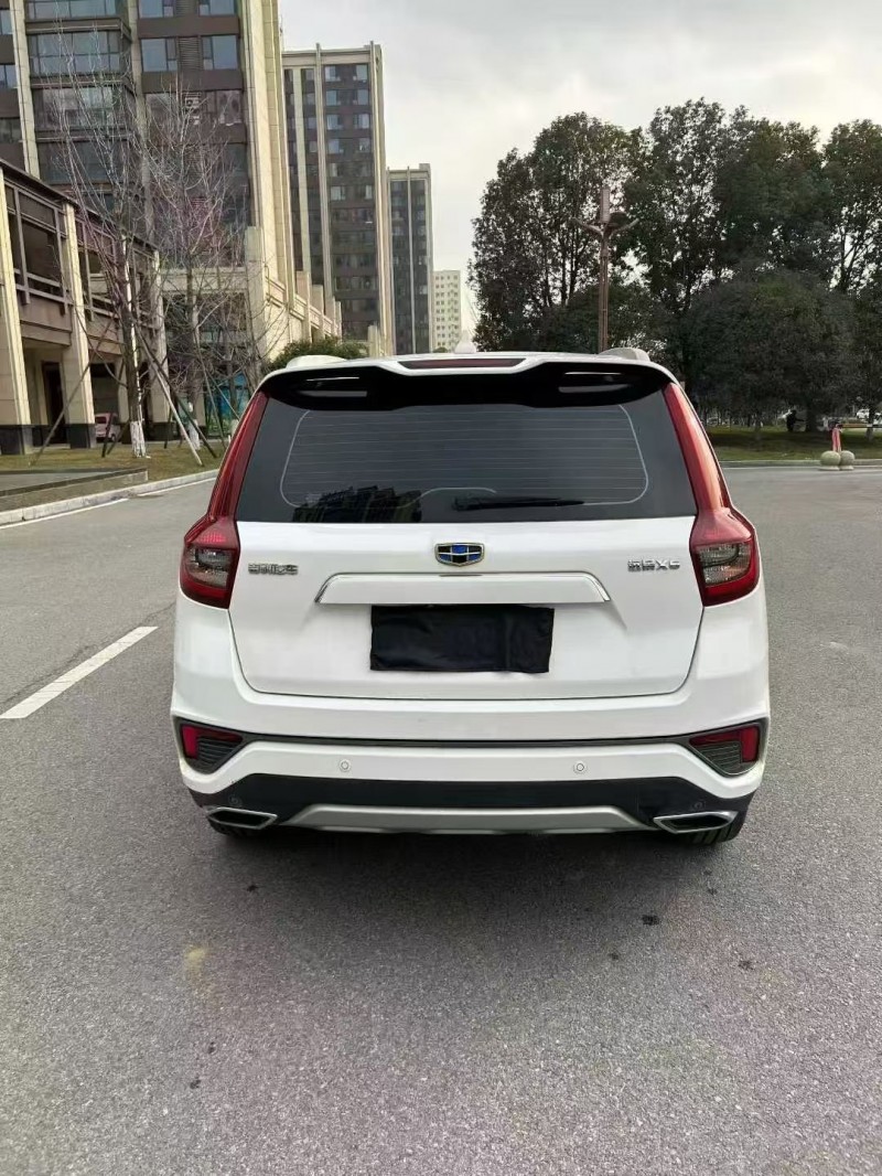 南阳19年吉利远景8