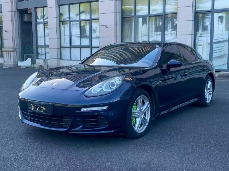 漳州14年保时捷帕拉梅拉3