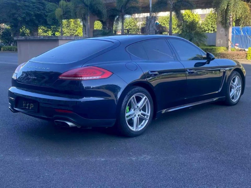 漳州14年保时捷帕拉梅拉7