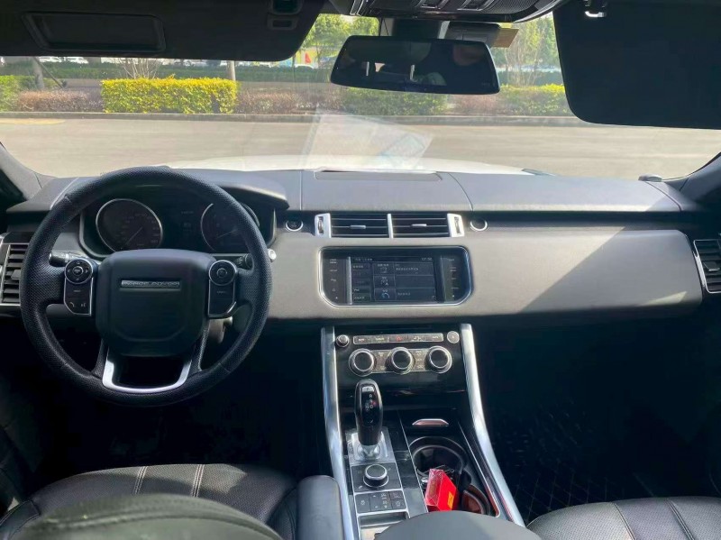 漳州14年路虎揽胜运动5