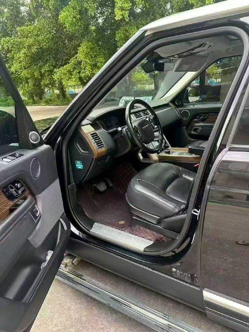 漳州19年路虎揽胜行政4